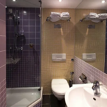 Adriatic Hotel 3*